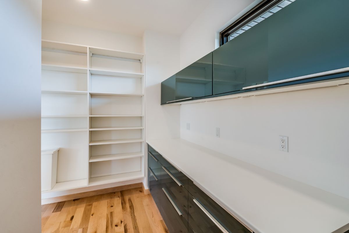 Stauraum & Regalsysteme